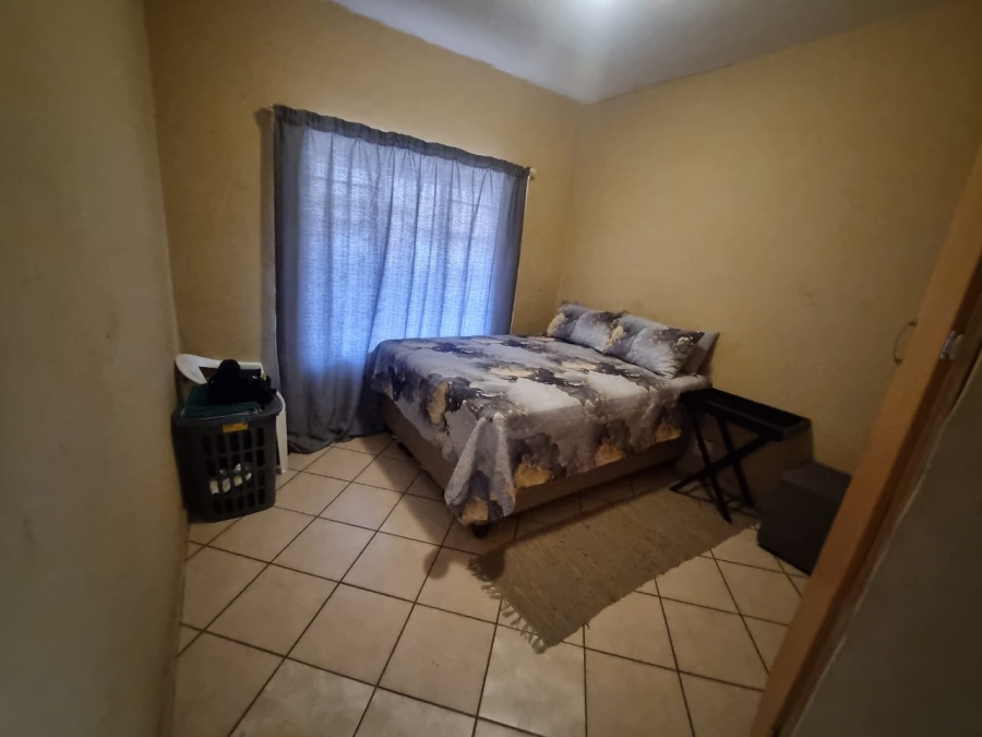 1 Bedroom Property for Sale in Rustenburg Central North West